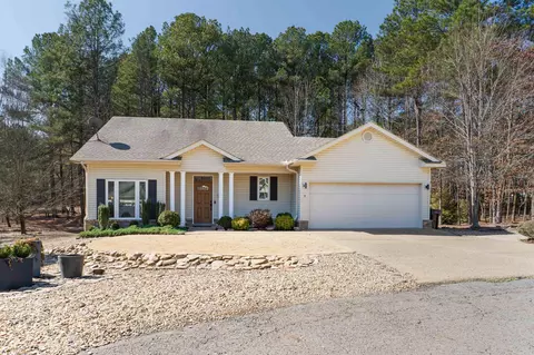 9 Jardin Ln, Hot Springs Village, AR 71909