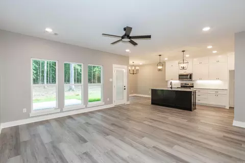 1285 Acuff Ln, Conway, AR 72034 photo 8