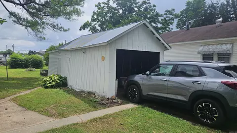 Exterior - 121 W 5th St, Rector, AR 72461 photo 10 of 10