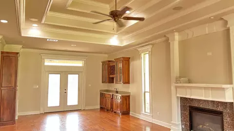 Living - 11617 Alexander Dr, Little Rock, AR 72103 photo 2 of 7