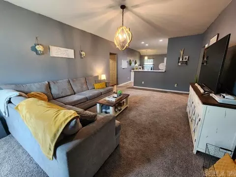1020 Okeefe Ave, Conway, AR 72032 photo 4