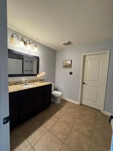 Bath - 8140 N Haven Dr, Alexander, AR 72002 photo 1 of 4