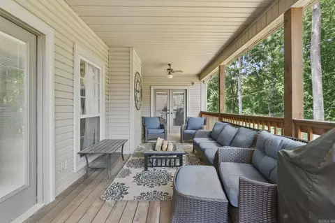 Exterior - 2716 Juniper Dr, Benton, AR 72015 photo 5 of 13