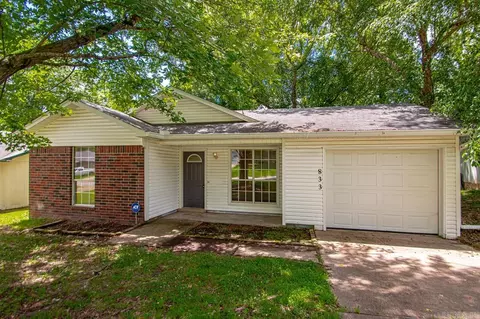 833 Cole Dr, Benton, AR 72015 photo 2