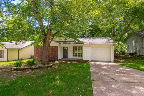 833 Cole Dr, Benton, AR 72015 photo 1
