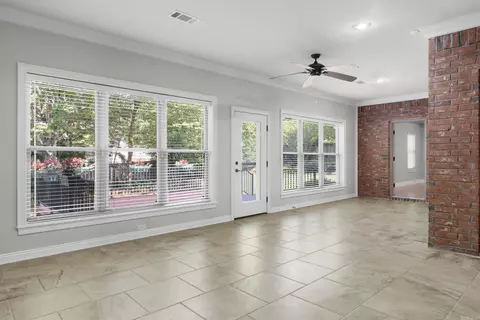Living - 2205 Vermont St, Conway, AR 72034 photo 7 of 7