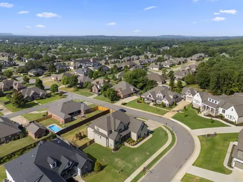 View/Area - 2205 Vermont St, Conway, AR 72034 photo 4 of 5
