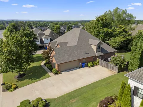 View/Area - 2205 Vermont St, Conway, AR 72034 photo 5 of 5