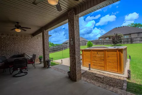 2148 Avondale Dr, Benton, AR 72019 photo 34
