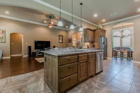 2148 Avondale Dr, Benton, AR 72019 photo 19