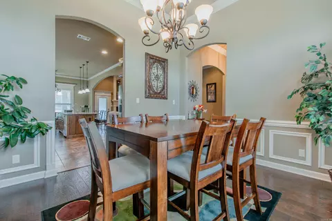 2148 Avondale Dr, Benton, AR 72019 photo 5