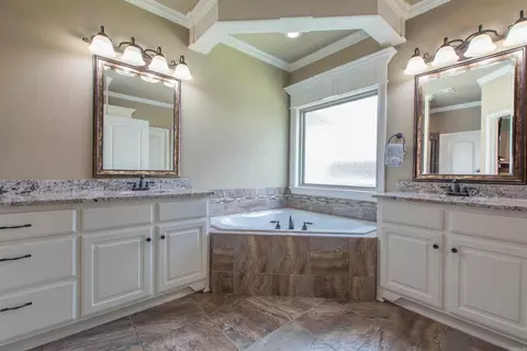 2148 Avondale Dr, Benton, AR 72019 photo 25