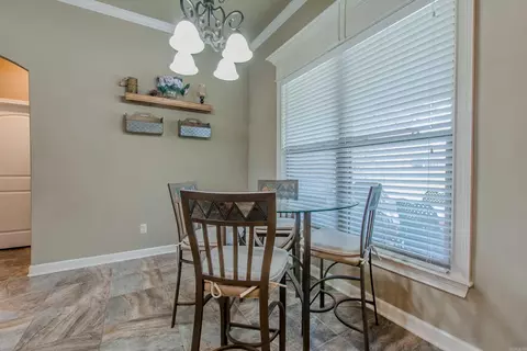 2148 Avondale Dr, Benton, AR 72019 photo 12