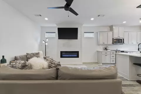 Living - 1735 Rohan Cir, Conway, AR 72032 photo 1 of 1