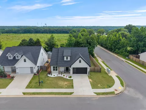 View/Area - 1735 Rohan Cir, Conway, AR 72032 photo 1 of 2