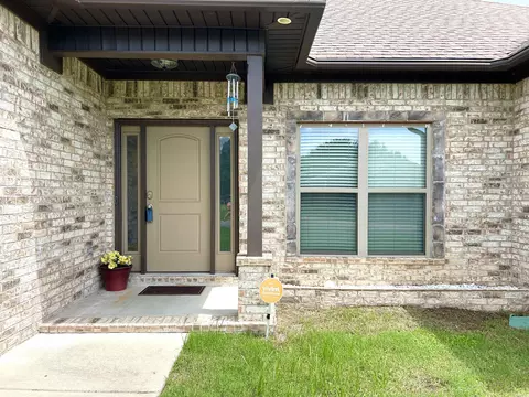 1320 Andrews Dr, Conway, AR 72034 photo 2