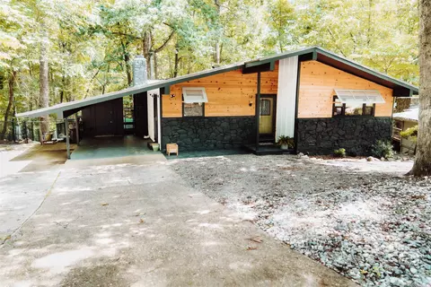 17 Cullerendo Way, Hot Springs Village, AR 71909