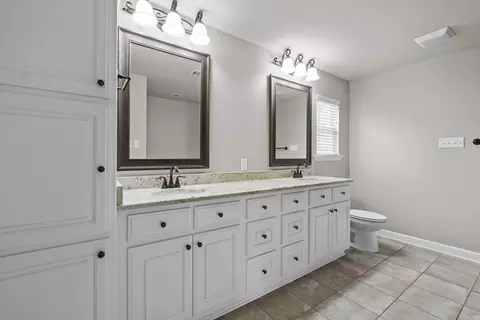 Bath - 36 Fletcher Dr, Austin, AR 72007 photo 1 of 3