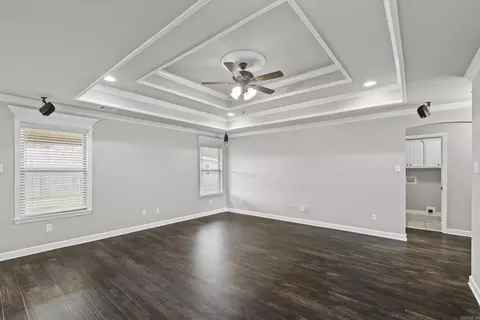 Living - 36 Fletcher Dr, Austin, AR 72007 photo 2 of 4