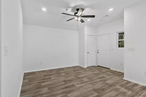 Living - 514 N Harding St, Haskell, AR 72015 photo 1 of 2