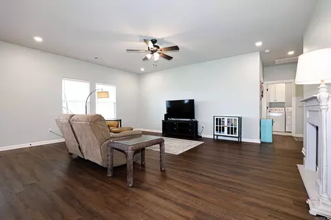 2932 Gillis Dr, Benton, AR 72015 photo 9