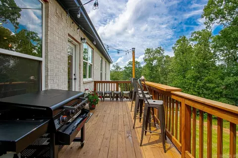Exterior - 21 Gold Bear Ln, Cabot, AR 72023 photo 4 of 8