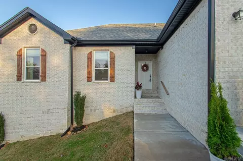 Exterior - 21 Gold Bear Ln, Cabot, AR 72023 photo 2 of 8