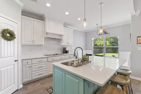 Kitchen - 2707 Johnswood Village Dr, Bryant, AR 72022 photo 5 of 6