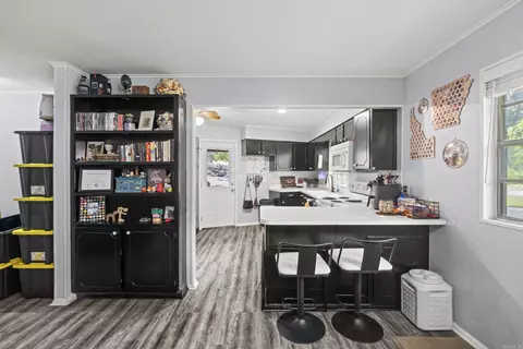 Kitchen - 1324 Sunset Dr, Conway, AR 72034 photo 1 of 3
