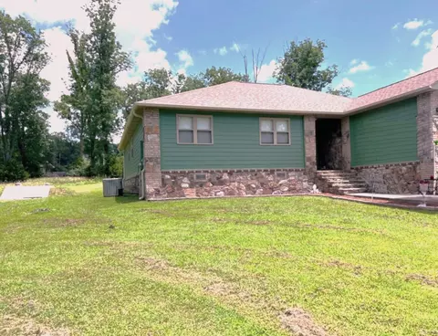 303 Whitewater Dr, Mountain View, AR 72560 photo 2
