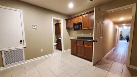 Entry Way - 180 Swinging Bridge Rd, Beebe, AR 72012 photo 3 of 3