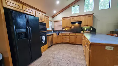 Kitchen - 180 Swinging Bridge Rd, Beebe, AR 72012 photo 2 of 2