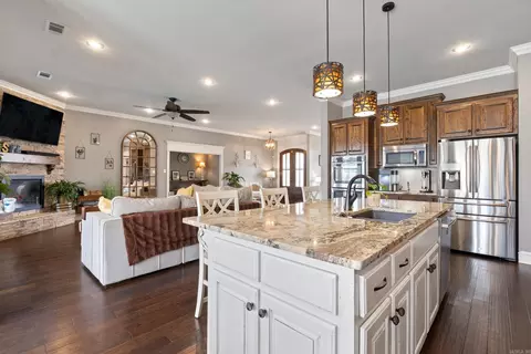 Kitchen - 2705 Pulaski Dr, Conway, AR 72034 photo 2 of 4