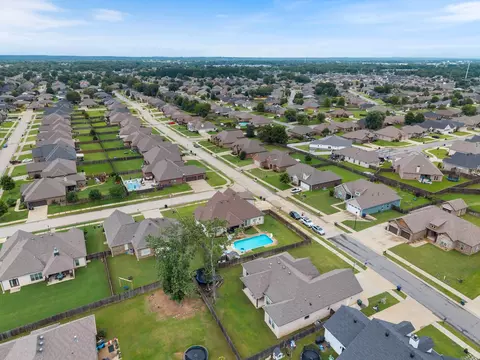 View/Area - 2705 Pulaski Dr, Conway, AR 72034 photo 4 of 4