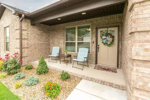 Exterior - 920 Villa Vista Loop, Cabot, AR 72023 photo 4 of 8