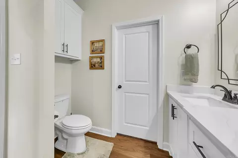 Bath - 920 Villa Vista Loop, Cabot, AR 72023 photo 3 of 6
