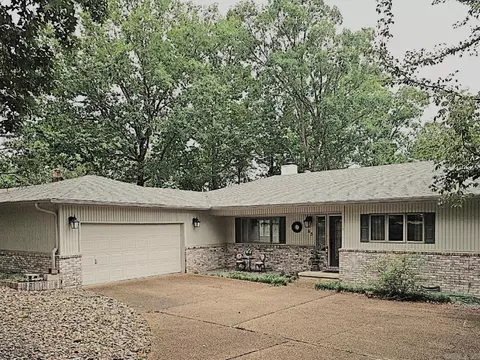 65 Alicante Way, Hot Springs Village, AR 71909