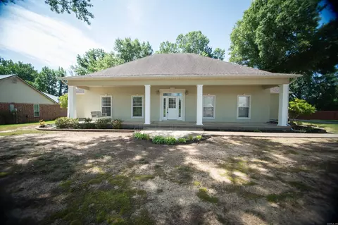 2113 Duane, Beebe, AR 72012 photo 2