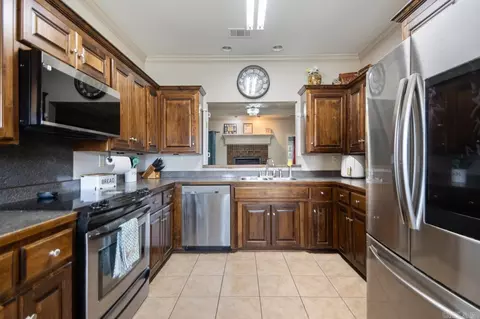 3906 Edgewater Dr, Benton, AR 72019 photo 14