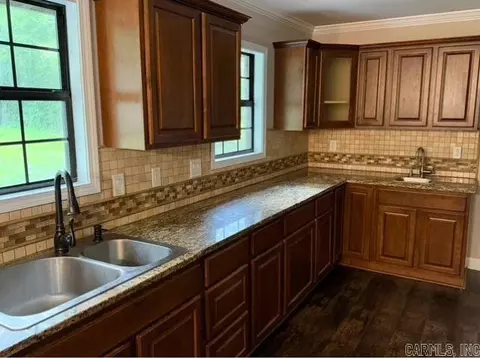 Kitchen - 3816 Petty Rd, Pine Bluff, AR 71603 photo 1 of 3