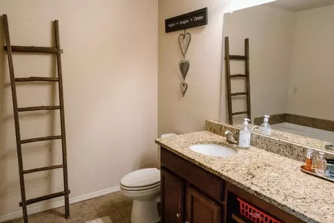 Bath - 6048 Saddle Hl, Alexander, AR 72002 photo 3 of 5