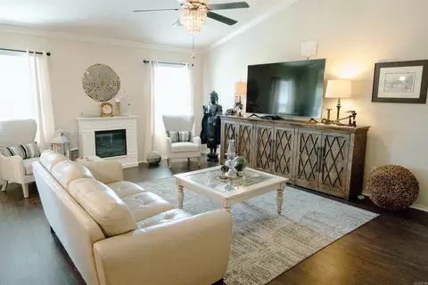 Living - 6048 Saddle Hl, Alexander, AR 72002 photo 1 of 2