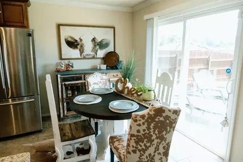Dining - 6048 Saddle Hl, Alexander, AR 72002 photo 1 of 2