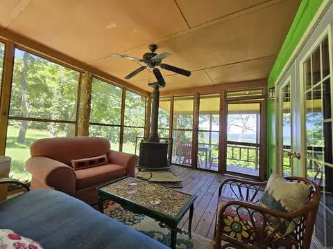 Exterior - 493 Crow Dr, Marshall, AR 72650 photo 10 of 17