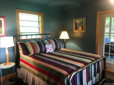 Bedroom - 493 Crow Dr, Marshall, AR 72650 photo 2 of 4