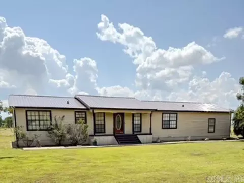 608 S Highway 35, Dermott, AR 71638