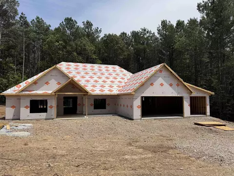 36 Gloria Dr, Hot Springs Village, AR 71909