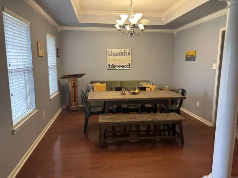 Dining - 5107 Congressional Dr, Benton, AR 72019 photo 1 of 3