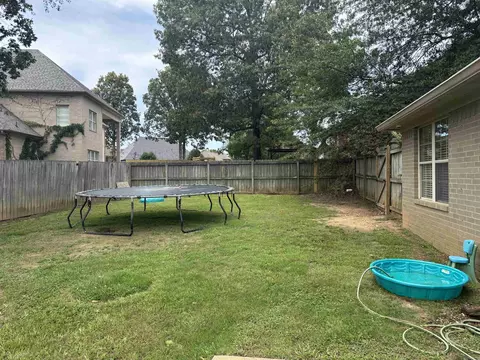 Exterior - 5107 Congressional Dr, Benton, AR 72019 photo 6 of 10