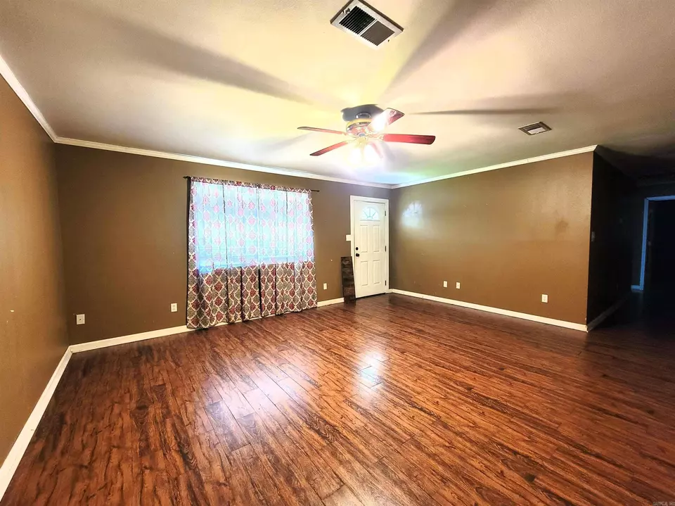 Living - 204 Wildwood, White Hall, AR 71602 photo 5 of 6